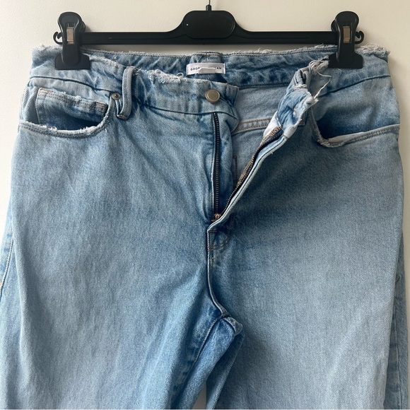 Good American Good High Rise Cropped Girlfriend Straight Jeans - Light Blue - 6 - Picture 6 of 13